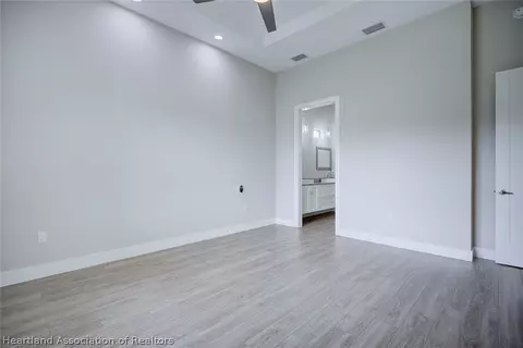 Bedroom - 6910 San Bruno Dr, Sebring, FL 33872 photo 8 of 9