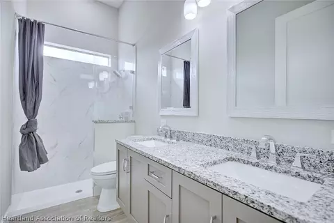 Bath - 6910 San Bruno Dr, Sebring, FL 33872 photo 1 of 5