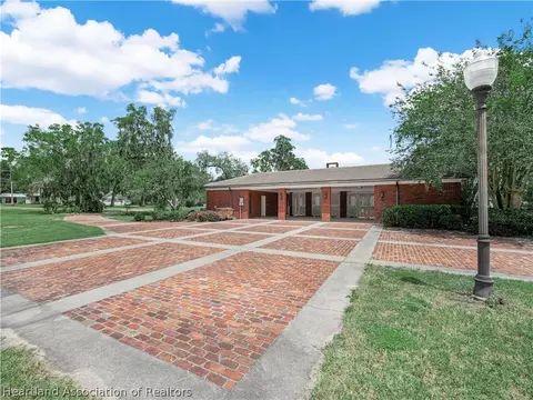 Exterior - 708 E Main St, Wauchula, FL 33873 photo 7 of 11