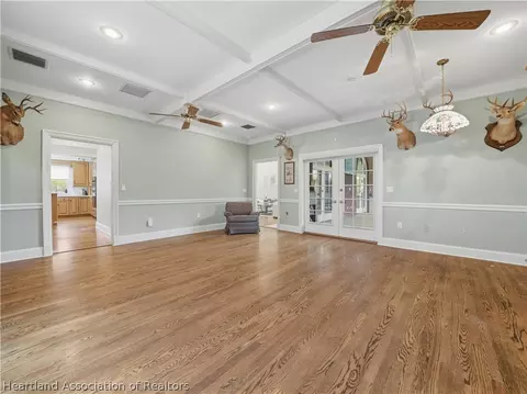 Living - 708 E Main St, Wauchula, FL 33873 photo 4 of 5