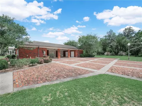 Exterior - 708 E Main St, Wauchula, FL 33873 photo 6 of 11