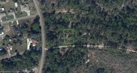 260 Phantasy Ave, Sebring, FL 33852