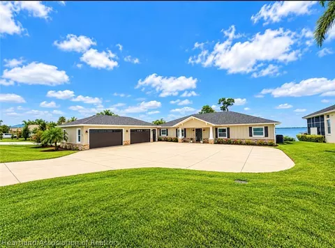343 Catfish Creek Rd, Lake Placid, FL 33852