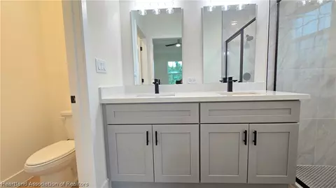 Bath - 7335 Ancha St, Sebring, FL 33872 photo 1 of 5