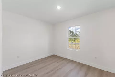 Bedroom - 7335 Ancha St, Sebring, FL 33872 photo 3 of 3