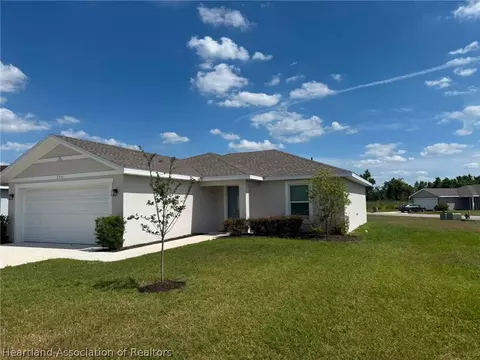 256 Hidden Creek Cir, Wauchula, FL 33873