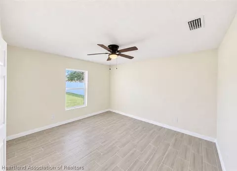 Bedroom - 4740 Whiting Dr, Sebring, FL 33870 photo 2 of 2