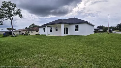 Exterior - 4200 Leaf Rd, Sebring, FL 33875 photo 4 of 5