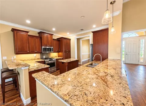 Kitchen - 3029 Cedora Ter, Sebring, FL 33870 photo 1 of 2