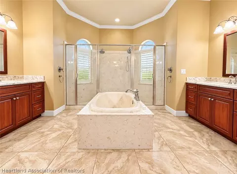 Bath - 3029 Cedora Ter, Sebring, FL 33870 photo 1 of 3