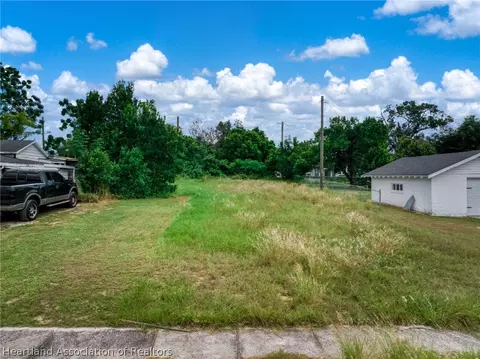 345 Matlo Ave, Sebring, FL 33870 photo 3