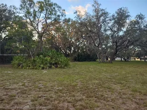 6025 Edgewater Ter, Sebring, FL 33876 photo 4