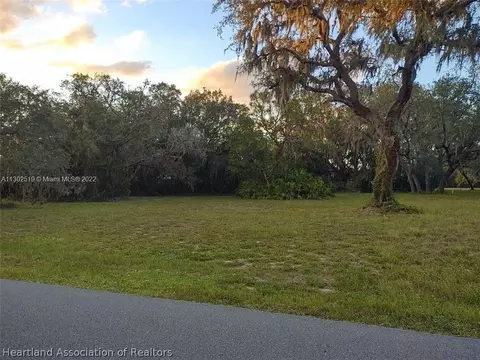 6025 Edgewater Ter, Sebring, FL 33876