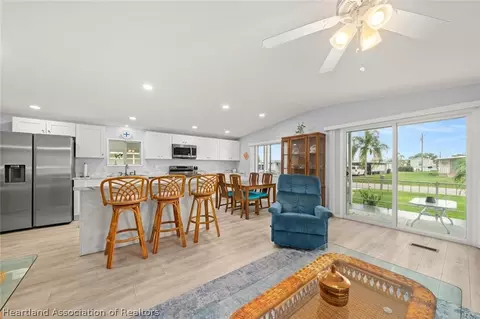 2024 E Robin Ave, Sebring, FL 33870 photo 9