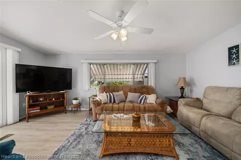 2024 E Robin Ave, Sebring, FL 33870 photo 5