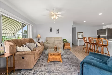 2024 E Robin Ave, Sebring, FL 33870 photo 7