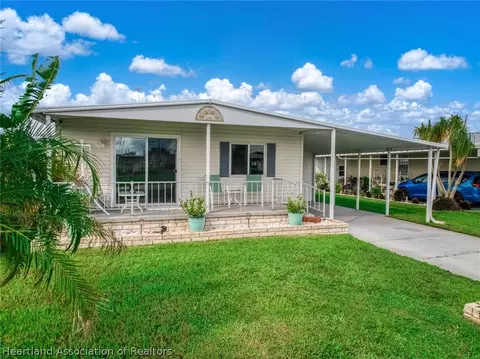 2024 E Robin Ave, Sebring, FL 33870 photo 3
