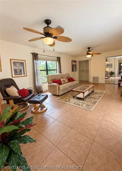 Living - 2768 Duffer Rd, Sebring, FL 33872 photo 3 of 4