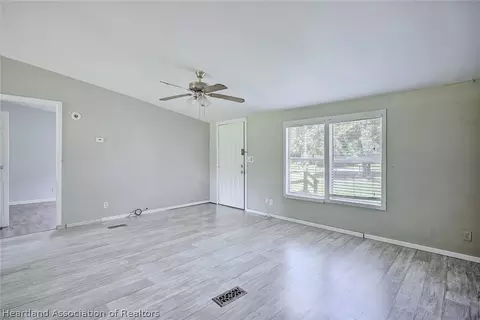 2009 Gardner Dr, Lorida, FL 33857 photo 13