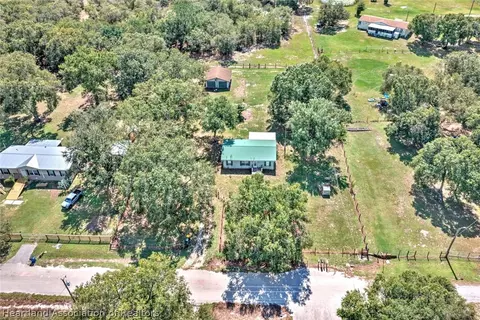 2009 Gardner Dr, Lorida, FL 33857 photo 6