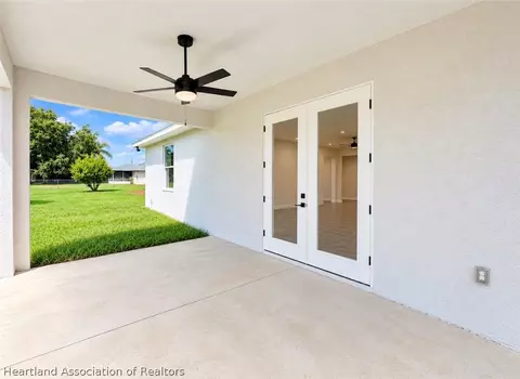 Exterior - 4701 Whiting Dr, Sebring, FL 33870 photo 2 of 5