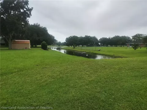 8200 Castile Rd, Sebring, FL 33876 photo 3