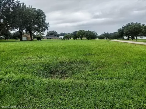 8200 Castile Rd, Sebring, FL 33876 photo 5
