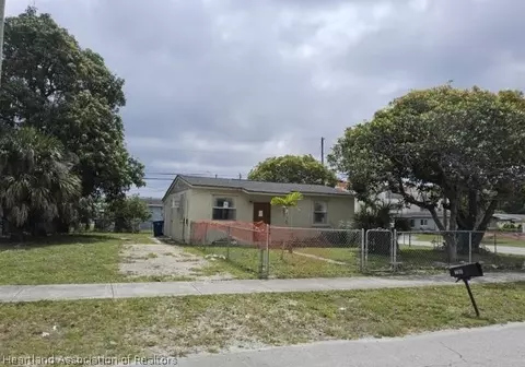 1100 NW 23rd Ter, Fort Lauderdale, FL 33311