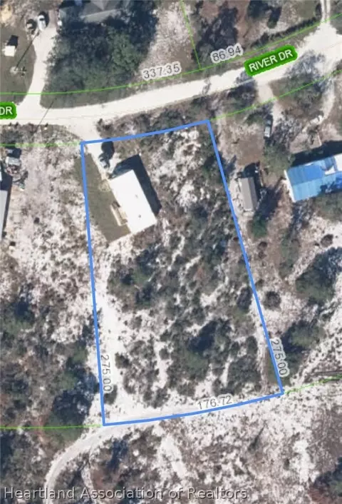 305 River Dr, Sebring, FL 33875 photo 2