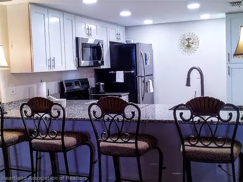Kitchen - 3607 Edgewater Dr, Sebring, FL 33872 photo 2 of 6