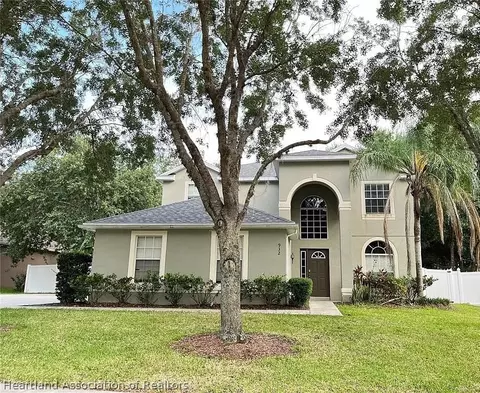 932 Silvertip Rd, Apopka, FL 32712