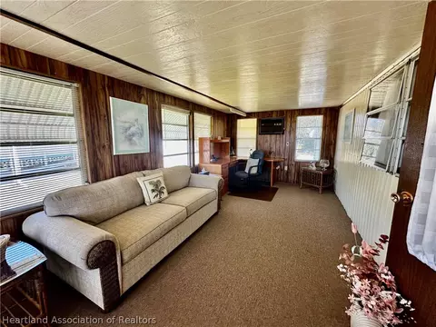 2002 Robin Ct, Sebring, FL 33870 photo 5