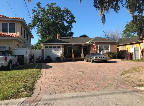 1824 Woodward St, Orlando, FL 32803