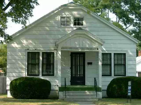 828 E Shawnee, Freeport, IL 61032 photo 1