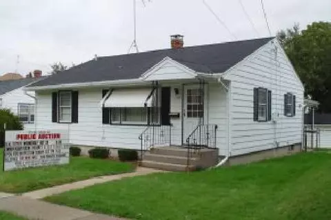 1309 S Float, Freeport, IL 61032 photo 1