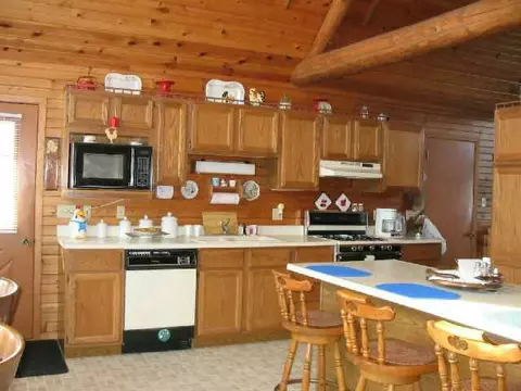 1-34 Captains Dr, Lanark, IL 61046 photo 2