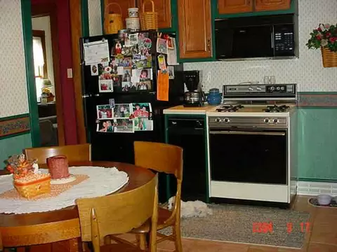 609 S Harlem Ave, Freeport, IL 61032 photo 3
