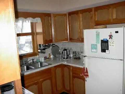 1829 N Ridge Dr, Freeport, IL 61032 photo 5