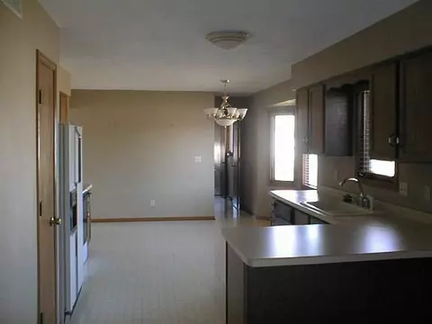 2116 Cimarron, Freeport, IL 61032 photo 6