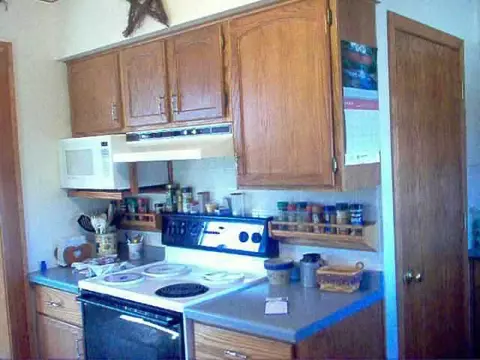 423 N Broad St, Lanark, IL 61046 photo 3