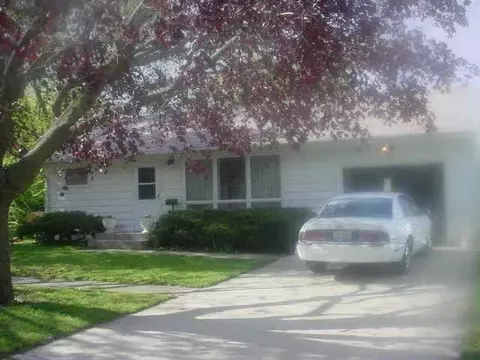 210 E Arch St, Shannon, IL 61078 photo 1