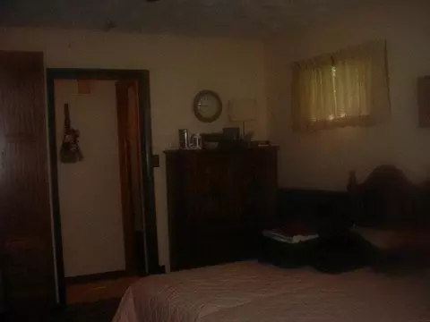 210 E Arch St, Shannon, IL 61078 photo 7