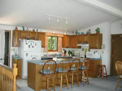 17-145 Edgewater Dr, Lanark, IL 61046 photo 4