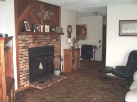 766 Westmore, Davis, IL 61019 photo 5