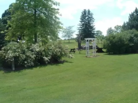 10747 E Miller Rd, Davis, IL 61019 photo 4