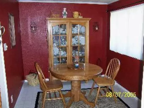 620 S Burchard, Freeport, IL 61032 photo 3
