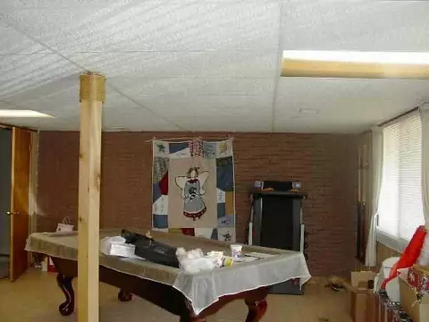 2106 Eagle Dr, Freeport, IL 61032 photo 6