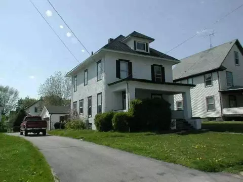 1458 S Float, Freeport, IL 61032 photo 6