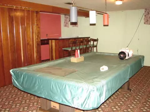 731 E Illinois, Freeport, IL 61032 photo 3