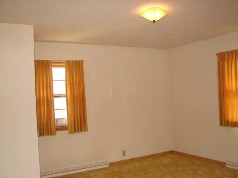 731 E Illinois, Freeport, IL 61032 photo 6
